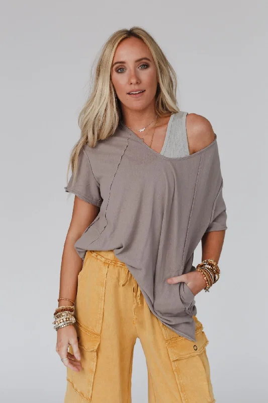 castaway-oversized-top-ash-mocha