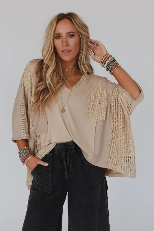 city-drifter-oversized-contrast-top-taupe