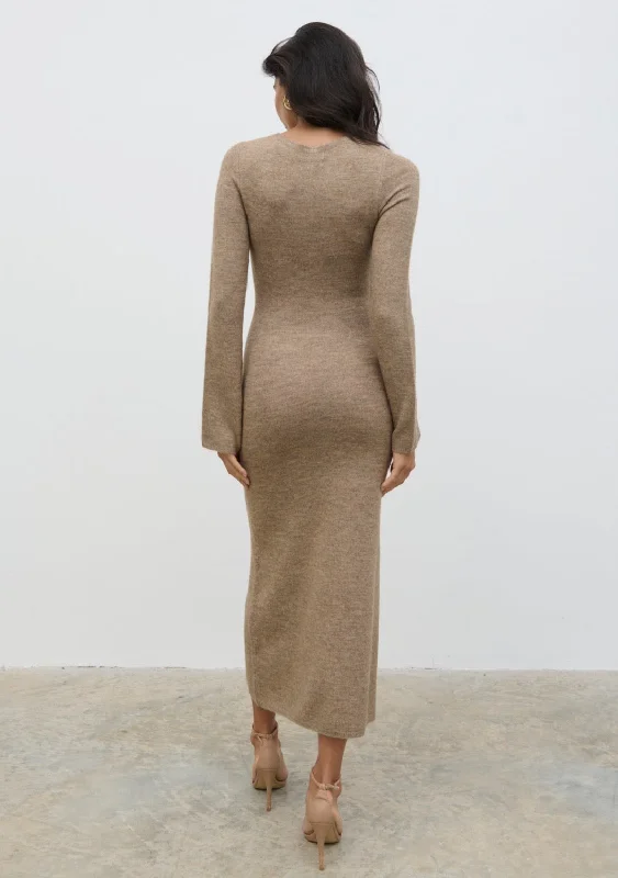 clara-scoop-neck-knit-dress-brown