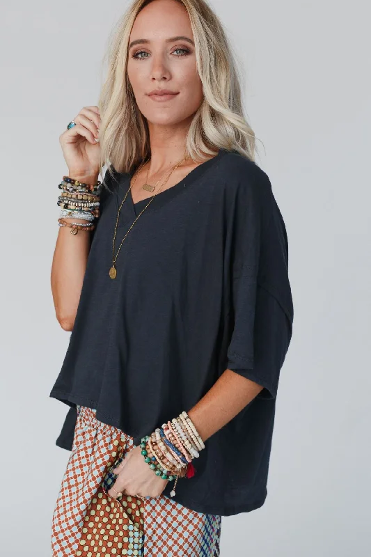 cozy-oversized-slub-v-neck-top-navy