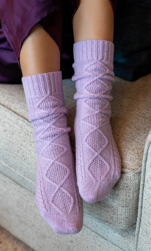 diamond-cashmere-socks