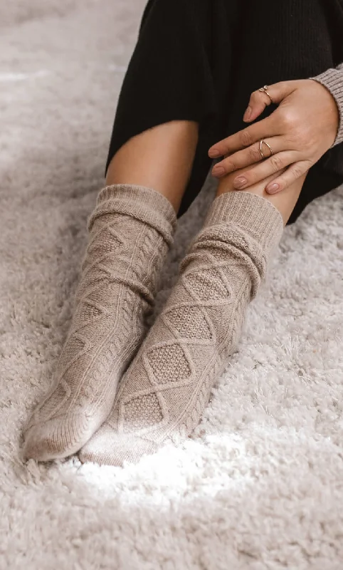 diamond-cashmere-socks