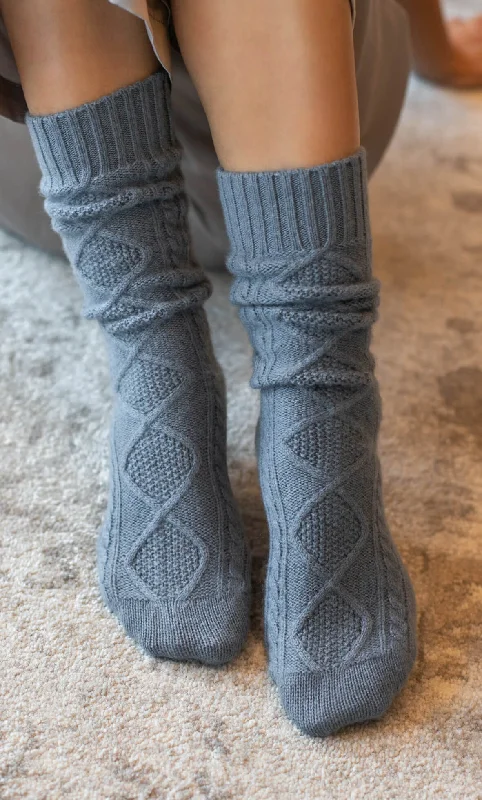 diamond-cashmere-socks