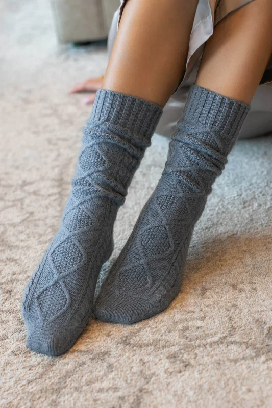 diamond-cashmere-socks