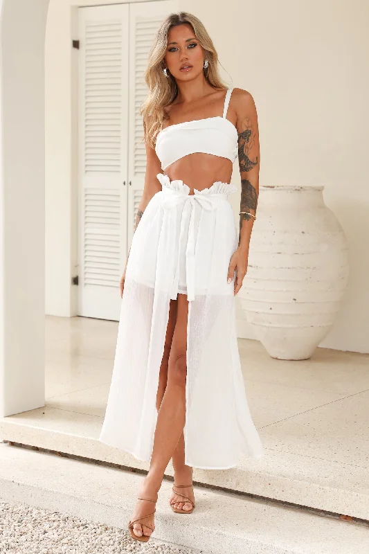 dreamy-connection-crop-top-white