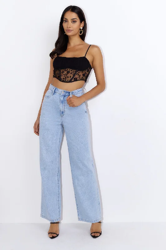 dreamy-location-crop-top-black