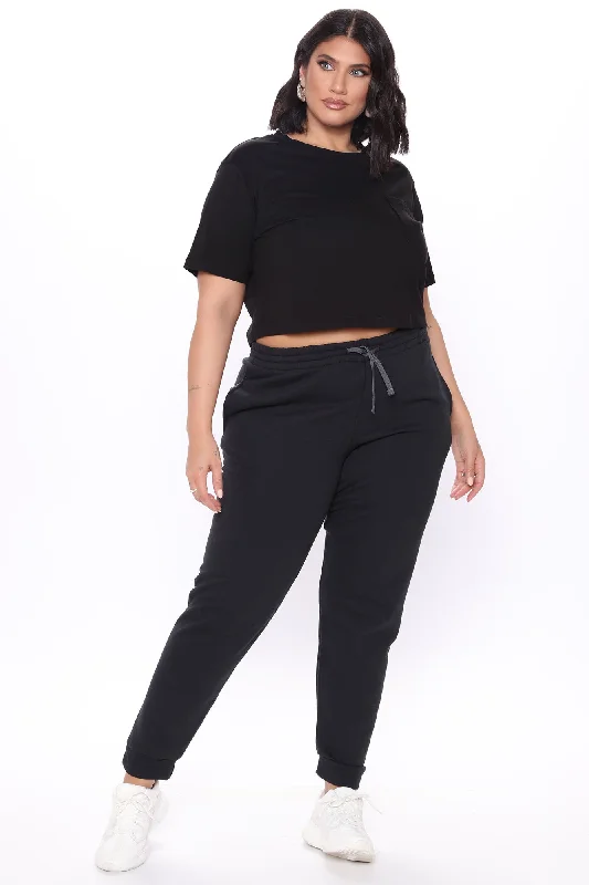 elisa-relaxed-crop-tee-black