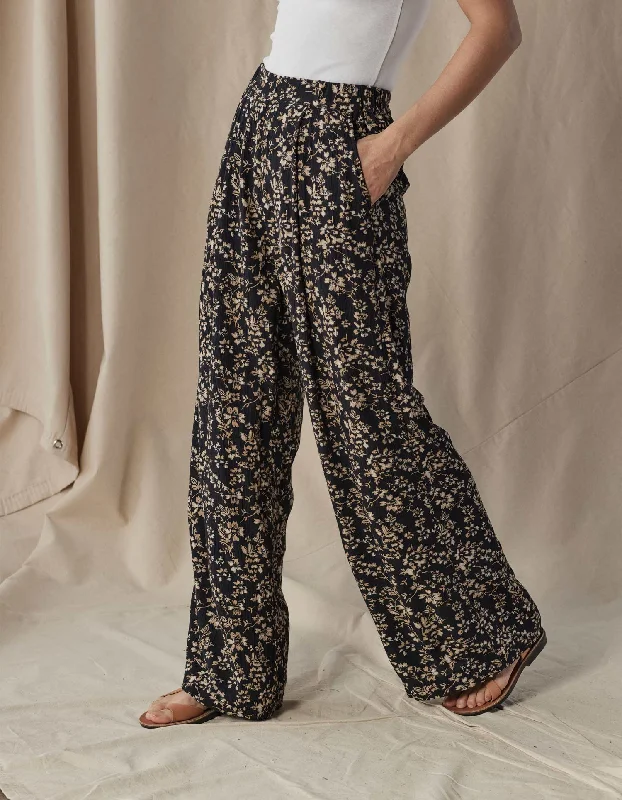 ezra-crepe-wide-leg-pant