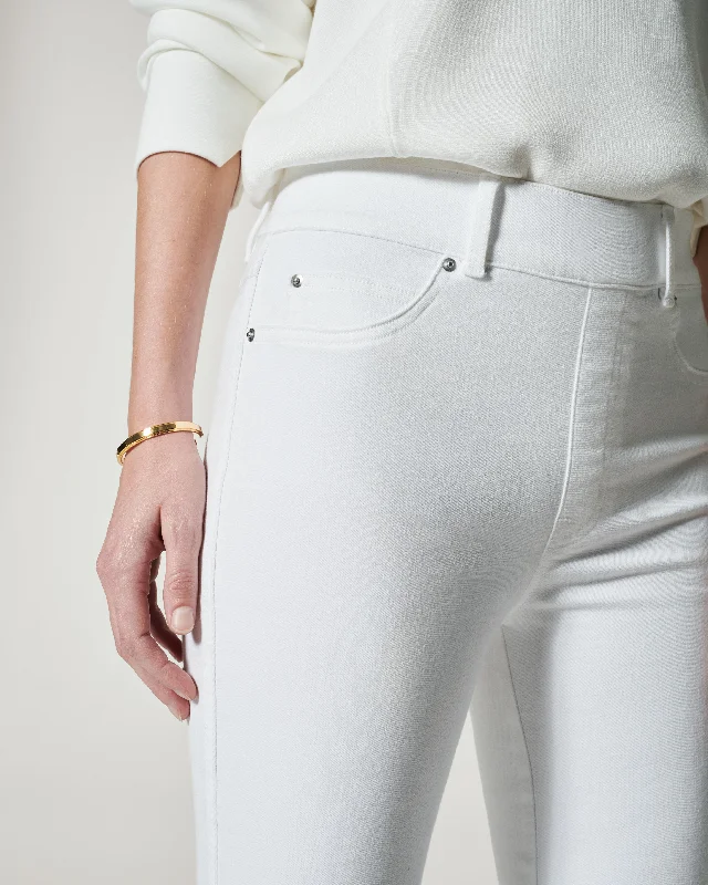 flare-jeans-white