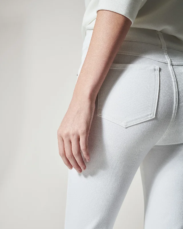 flare-jeans-white