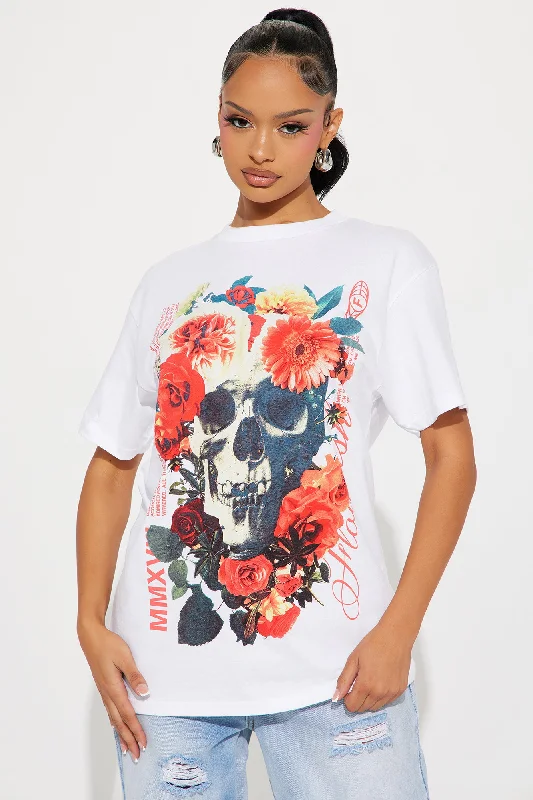 Flourish Skull Graphic Tee - White