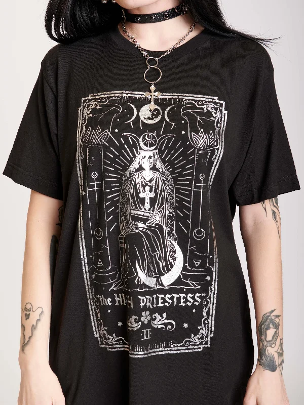 high-priestess-tarot-t-shirt-plus