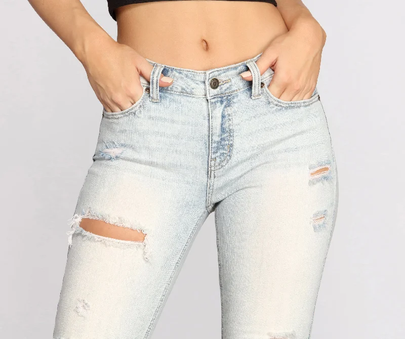 josie-mid-rise-destructed-jeans-066020059999