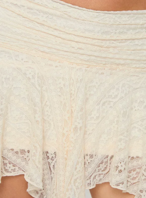 lifas-lace-mini-skirt-cream