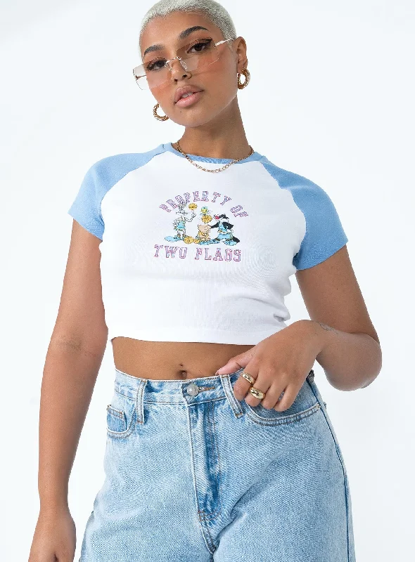 looney-tunes-two-flags-cropped-tee-white-blue