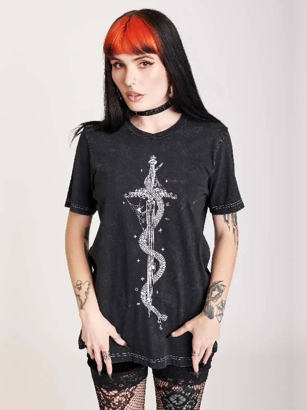 mineral-wash-dagger-snake-t-shirt-plus