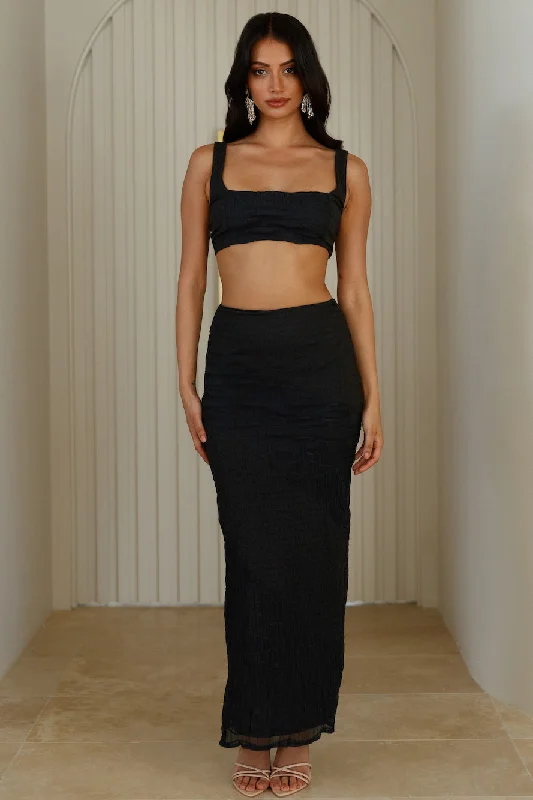 perfect-piece-crop-top-black