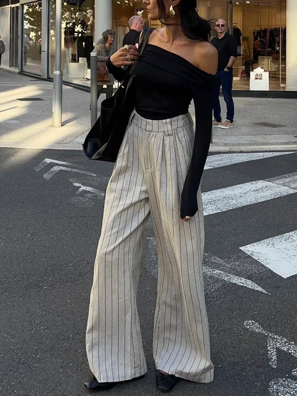 pinstripe-zippered-wide-leg-pants