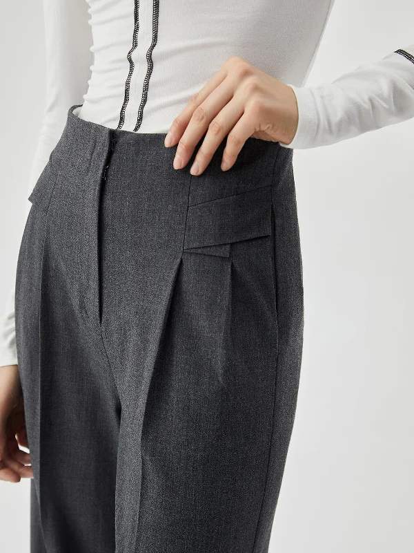 pocket-pleated-straight-leg-dress-pants