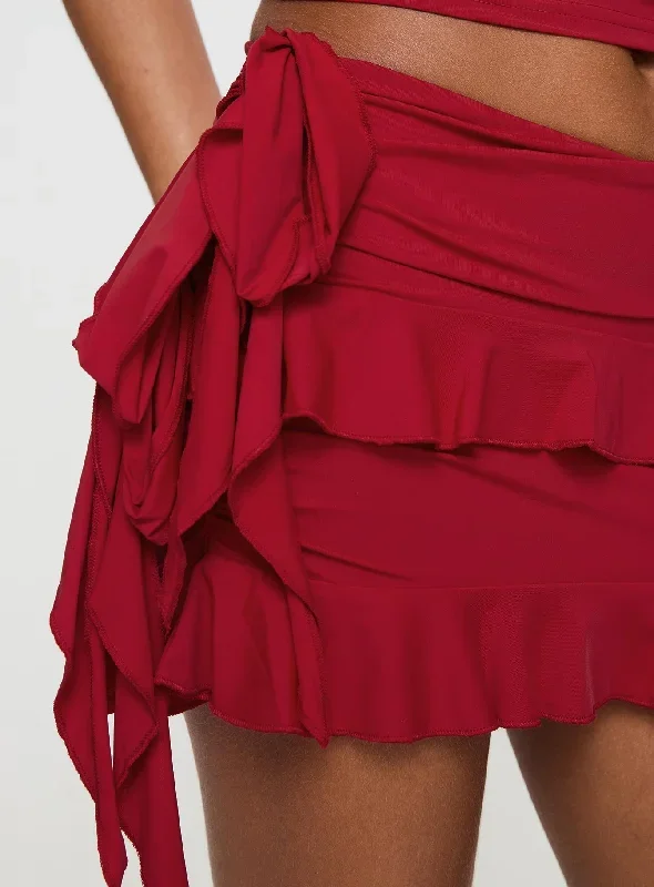 rendezous-mini-skirt-crimson