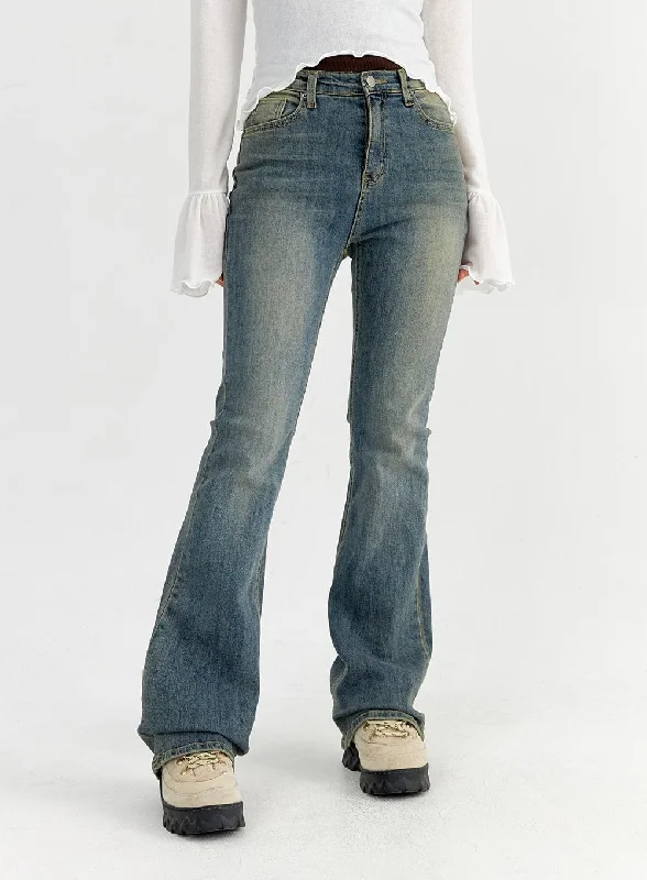 slim-washed-bootcut-jeans-co327