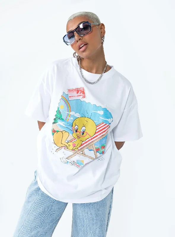 tweety-post-card-vacation-oversized-tee-white