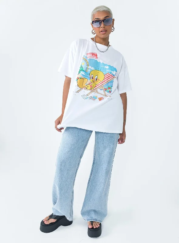 tweety-post-card-vacation-oversized-tee-white