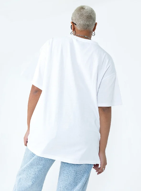 tweety-post-card-vacation-oversized-tee-white