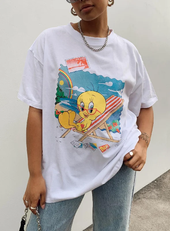 tweety-post-card-vacation-oversized-tee-white