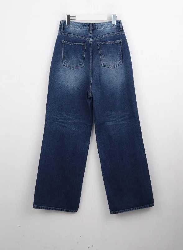 washed-blue-wide-jeans-cn301